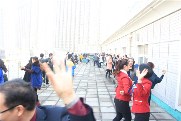 引领右脑